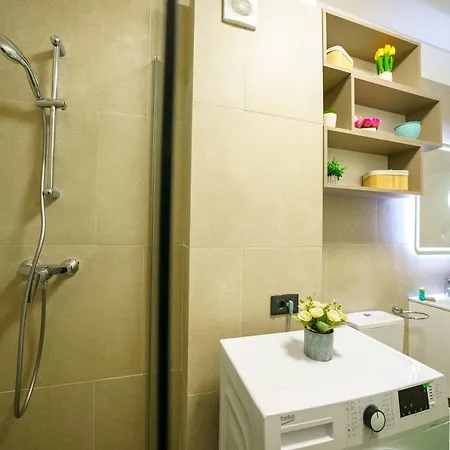 Smarald De Luxe Infinity Apartamento Năvodari