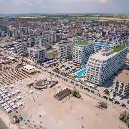 Apartamento Smarald De Luxe Infinity *