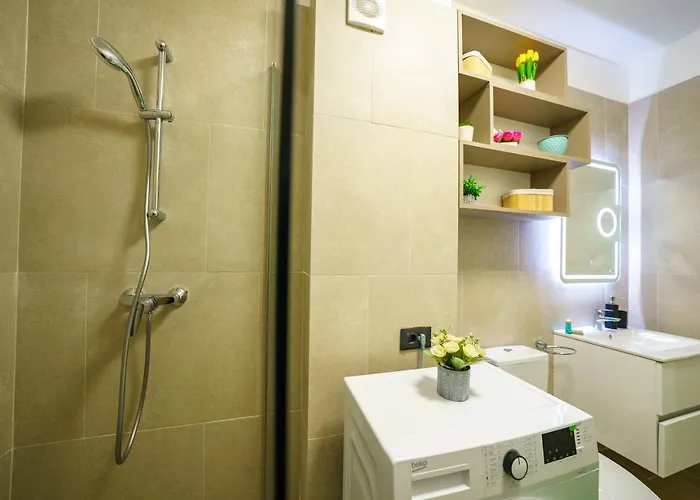 Smarald De Luxe Infinity Apartamento Năvodari