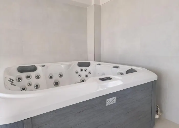 Apartamento Smarald De Luxe Infinity Năvodari