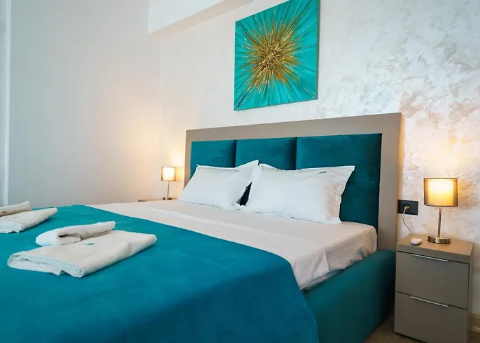 Smarald De Luxe Infinity Năvodari