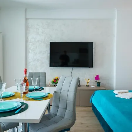 Smarald De Luxe Infinity *